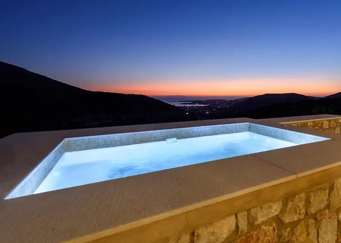 Byzantine Path 别墅 Marathion